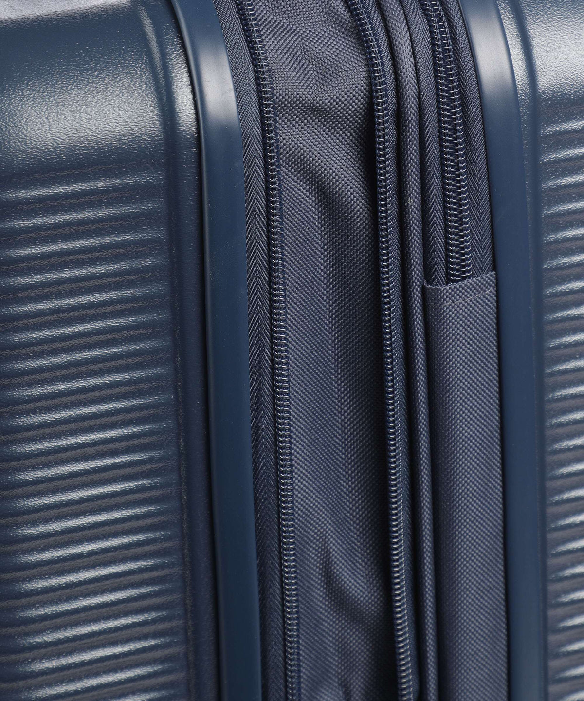 Jump Hendaye Spinner (4 wheels) navy