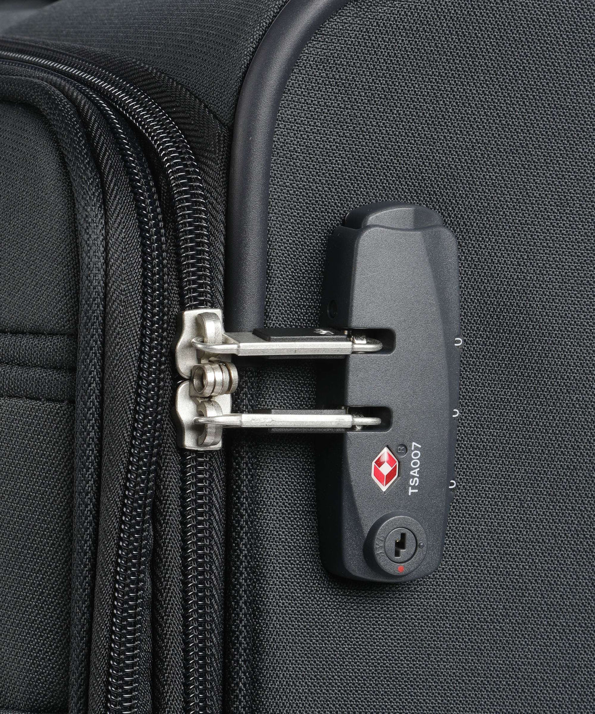 Samsonite Base Boost Spinner (4 wheels) black