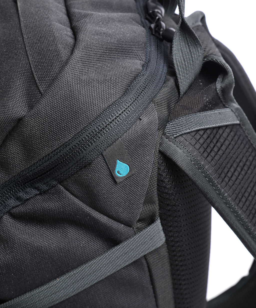 Thule AllTrail X 15 Hiking backpack obsidian