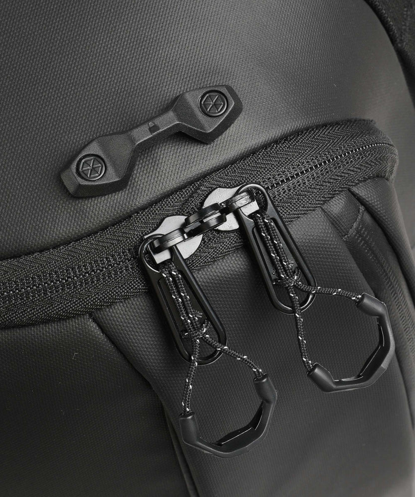 Eagle Creek Tarmac Carry-On Spinner (4 wheels) black