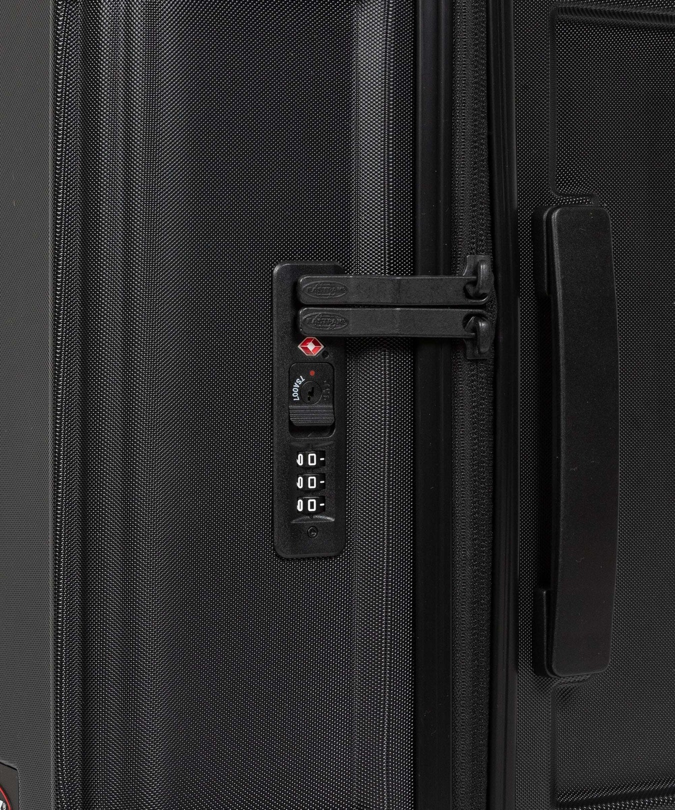 Eastpak Resist'R Zip Spinner (4 wheels) black