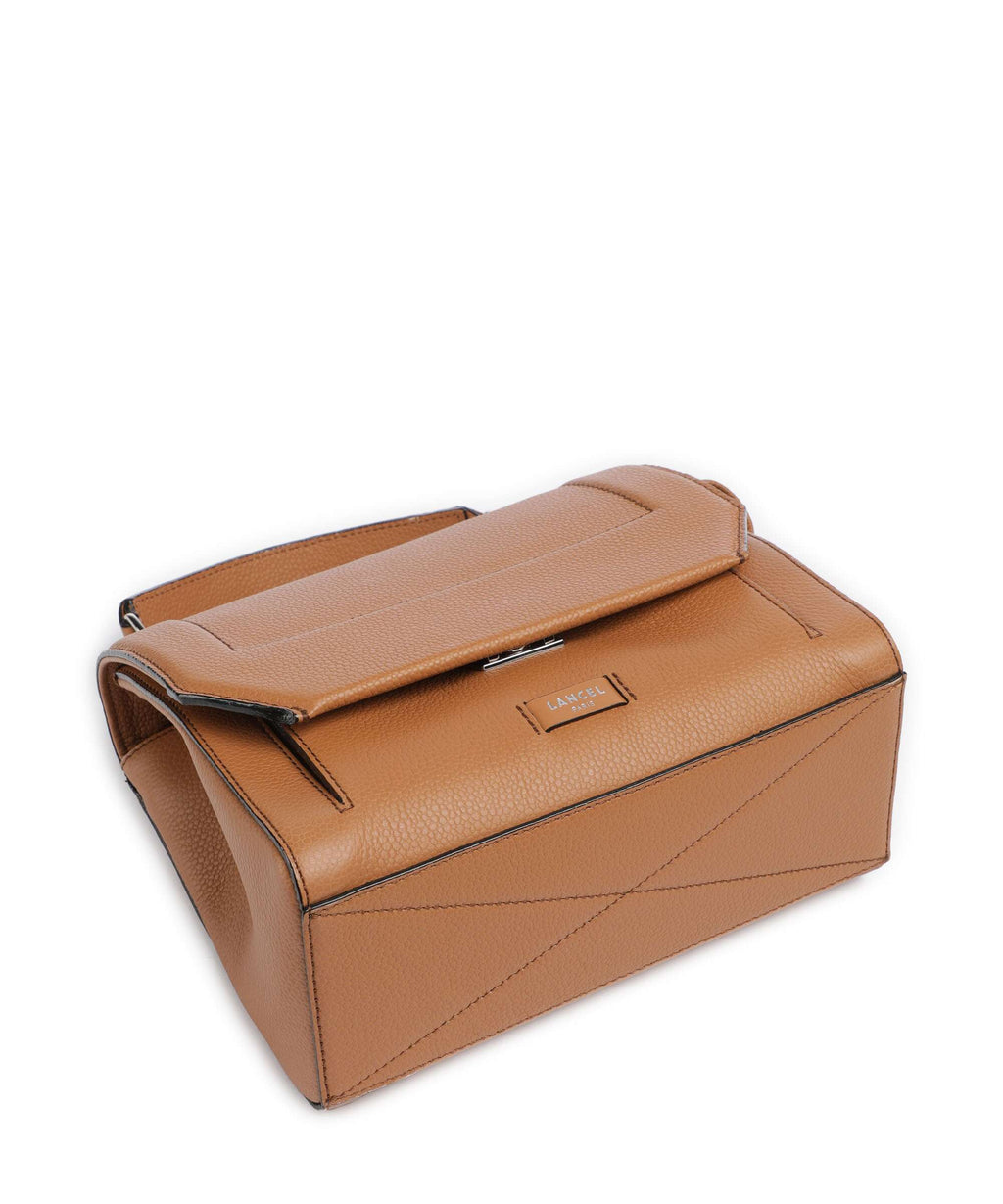 Lancel Ninon M Shoulder bag camel