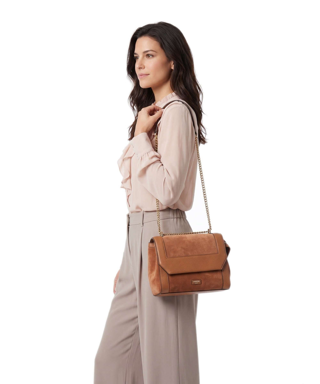 Lancel Ninon M Shoulder bag camel