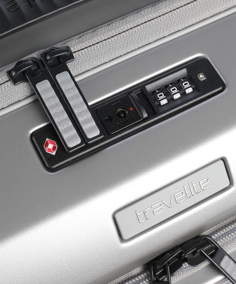 Travelite Millenium Spinner (4 wheels) silver