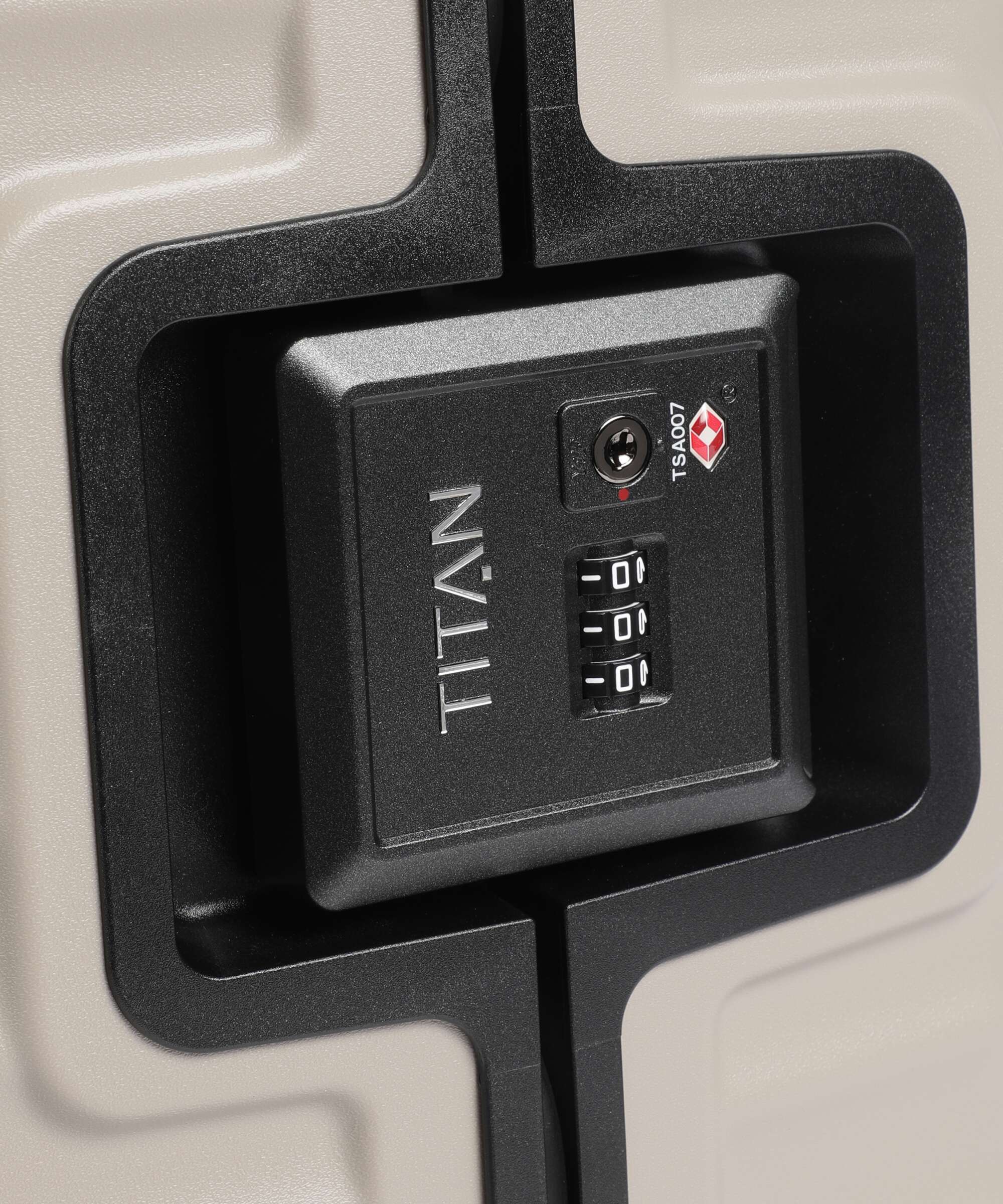 Titan Overseas Spinner (4 wheels) moonstone grey