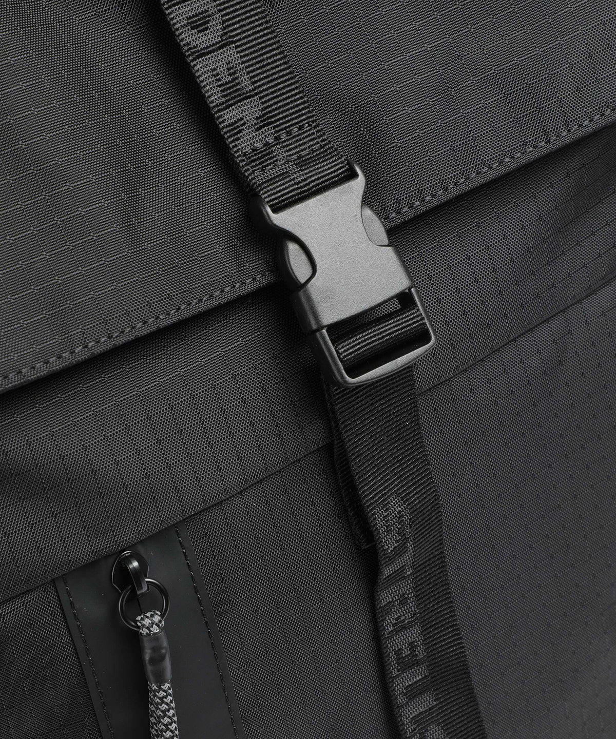 Strellson Northwood Rs Rolltop backpack black