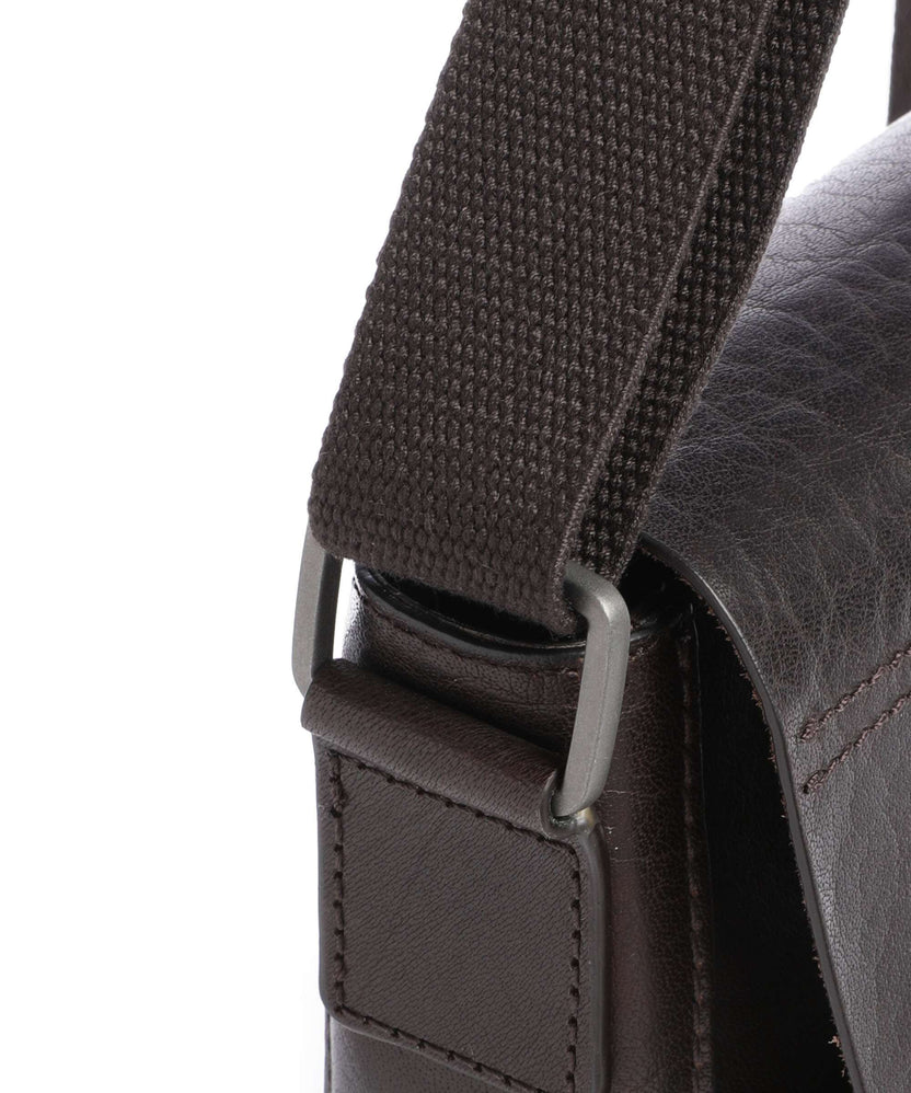 Strellson Abbey Crossbody bag darkbrown