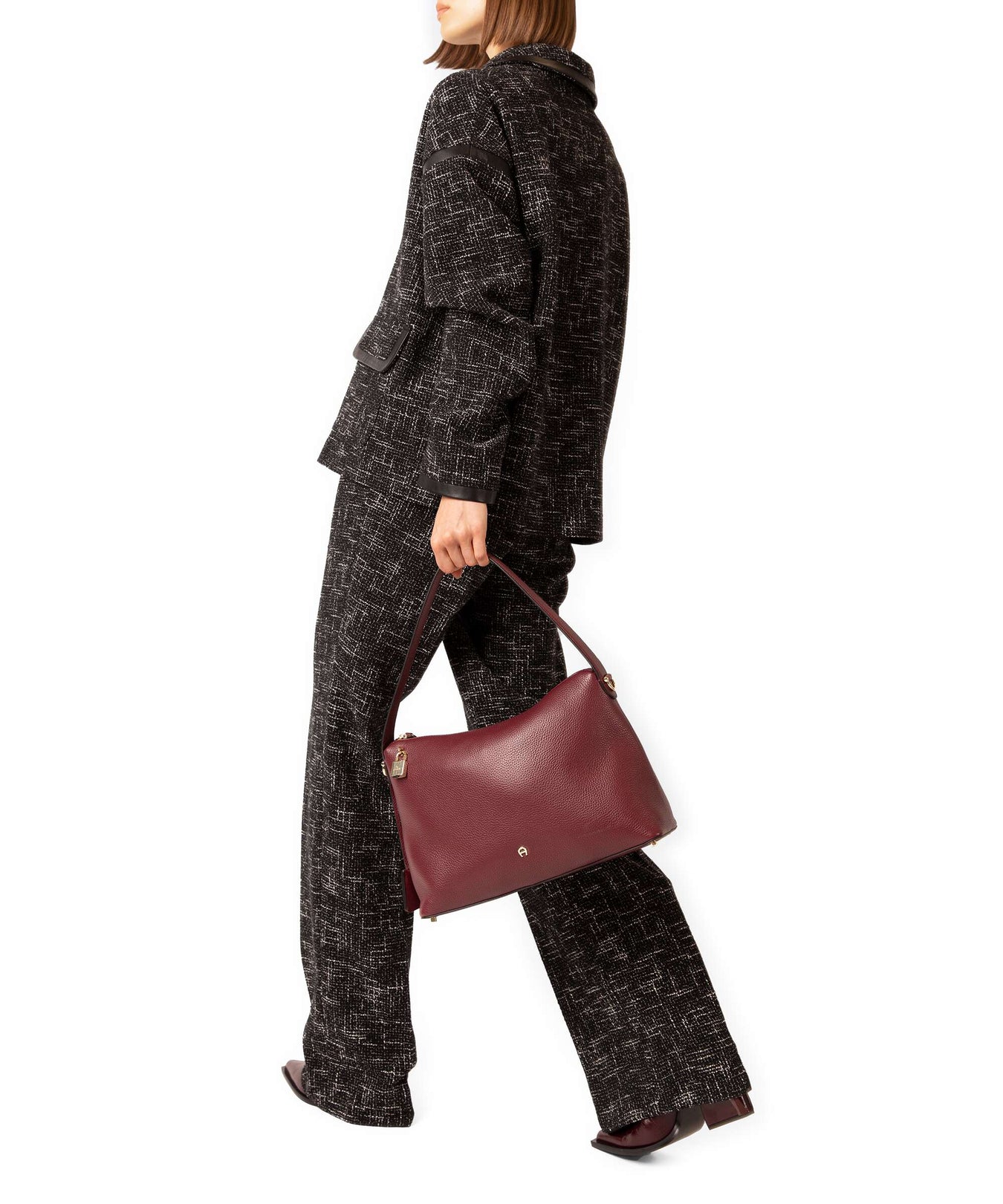 Aigner Delia M Hobo bag burgundy