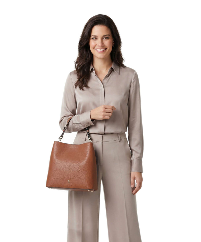 Aigner Delia M Hobo bag cognac brown