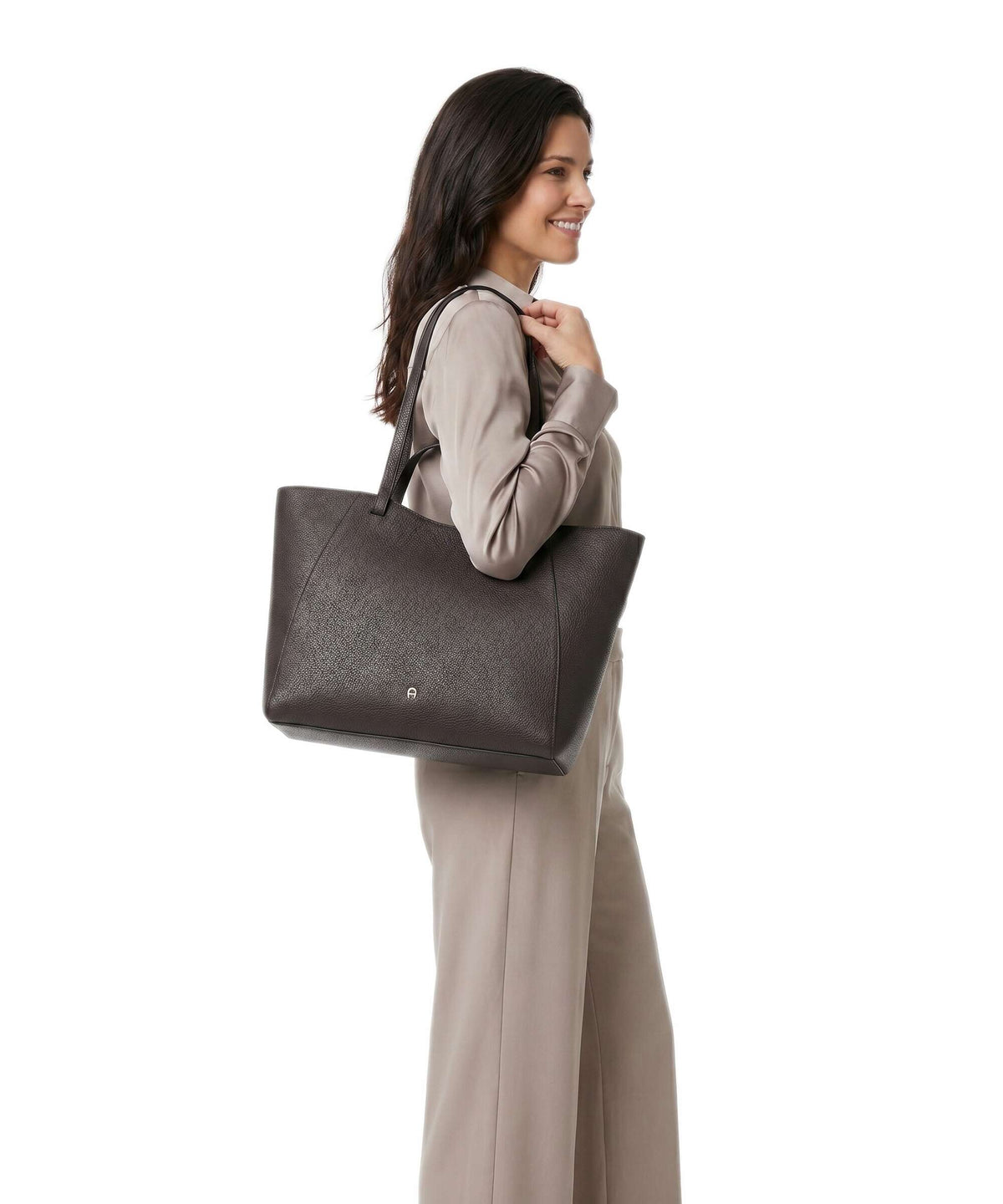 Aigner Pura L Tote bag soil brown