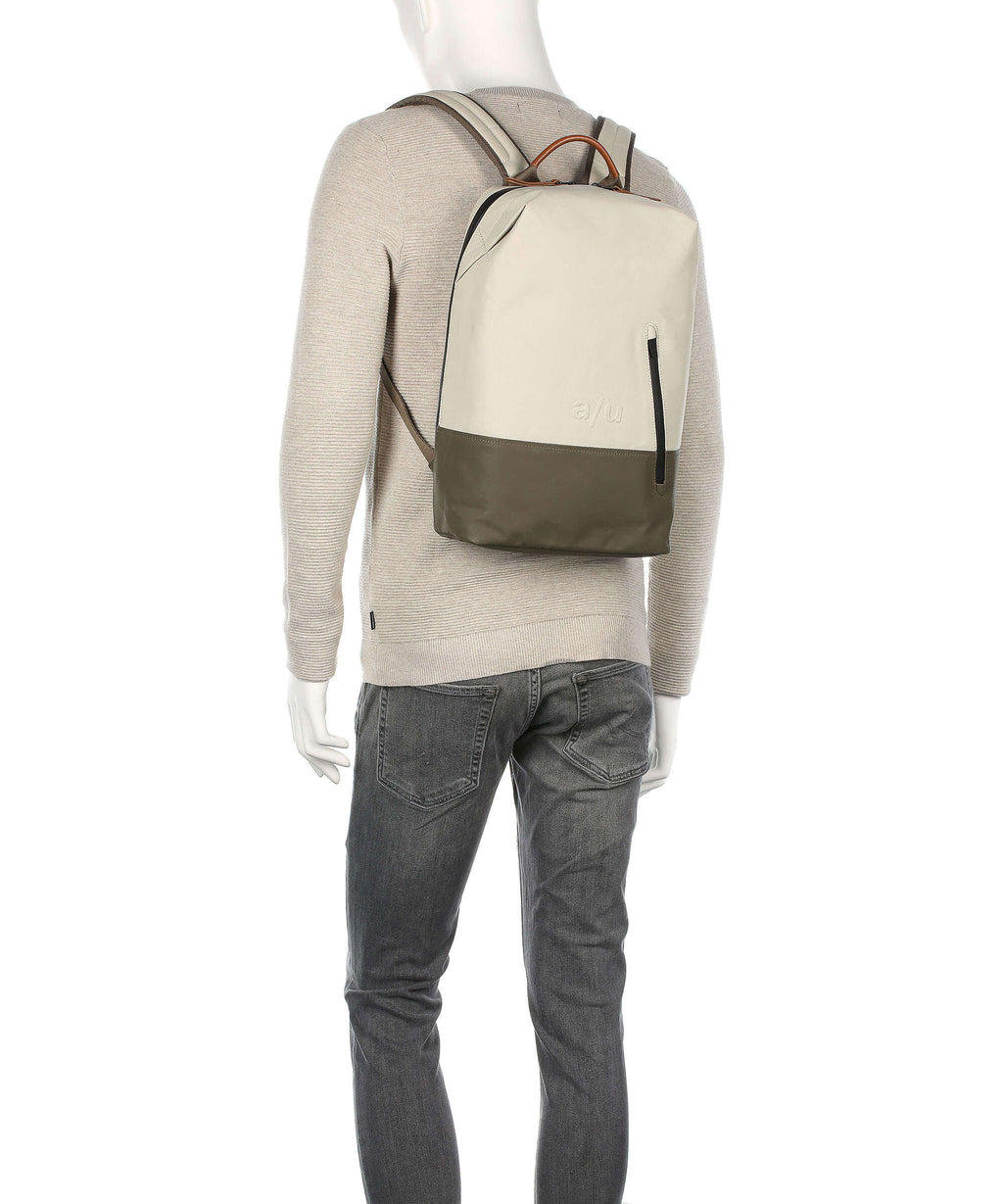 Aunts & Uncles Japan Hamamatsu Backpack dust