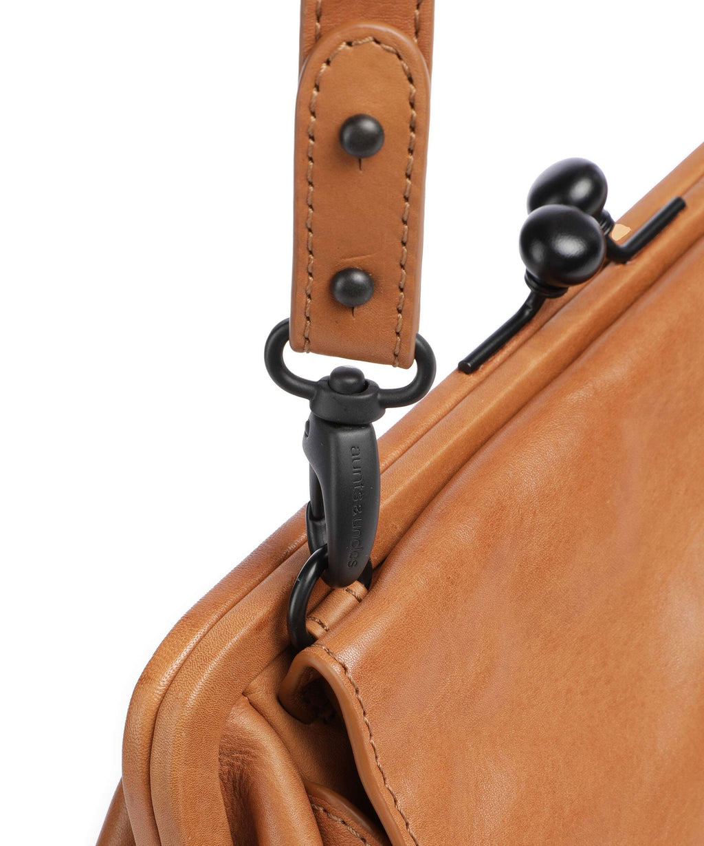 Aunts & Uncles Grandma's Luxury Club Mrs. Mousse Shoulder bag caramel