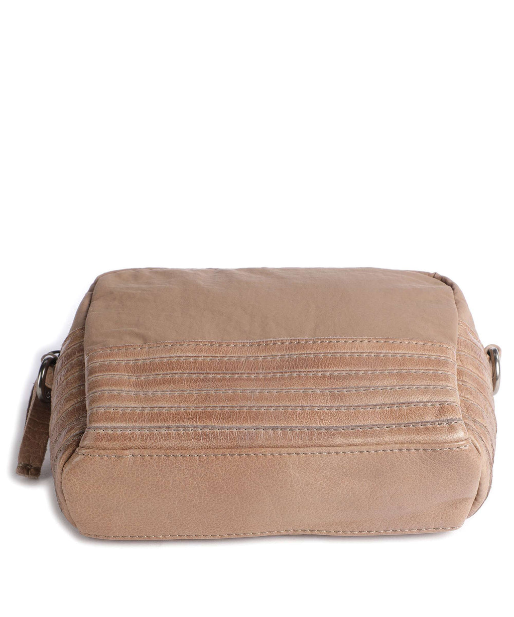 FredsBruder Anea Crossbody bag almond 