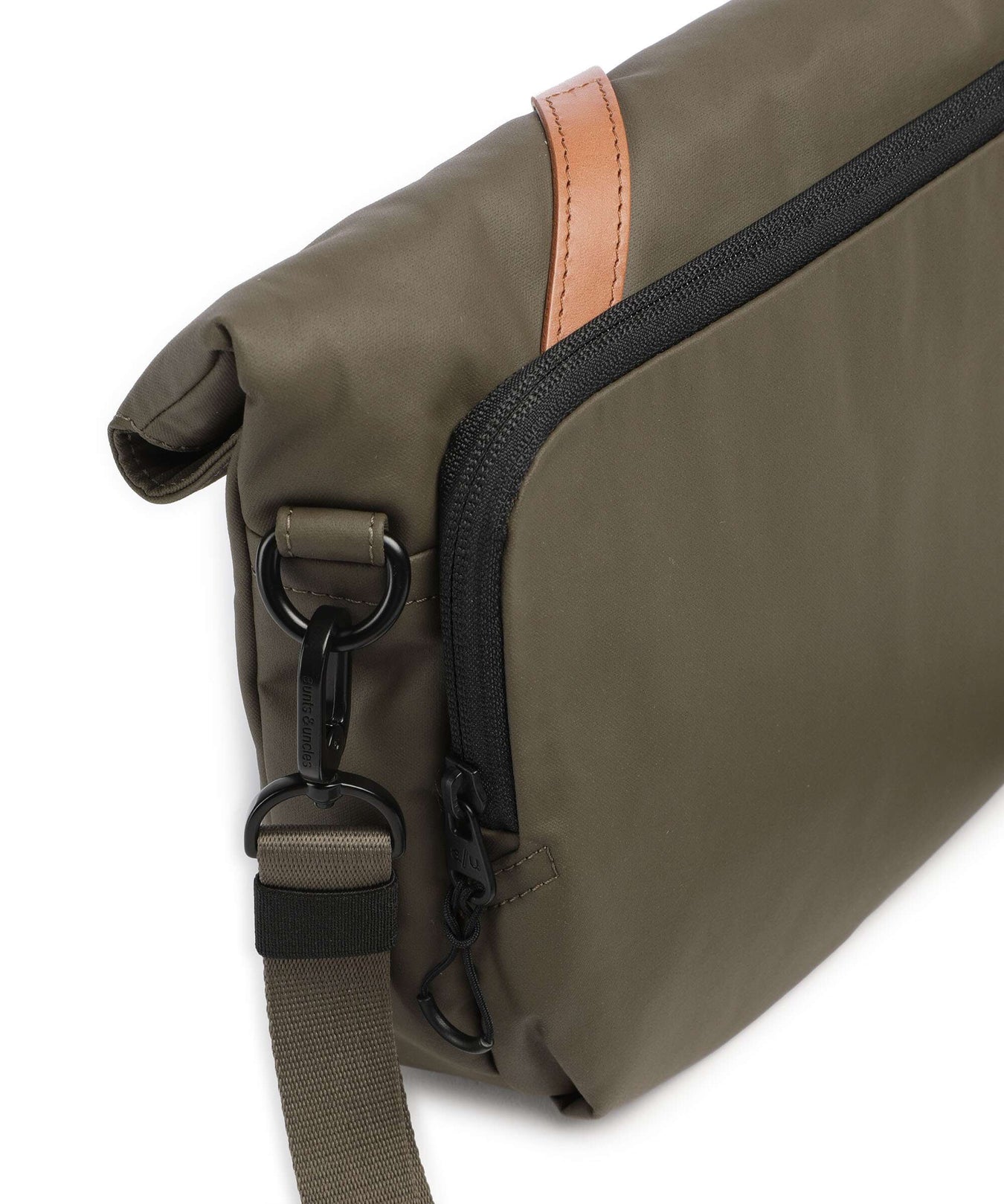 Aunts & Uncles Japan Takahashi Messenger bag fallen rock