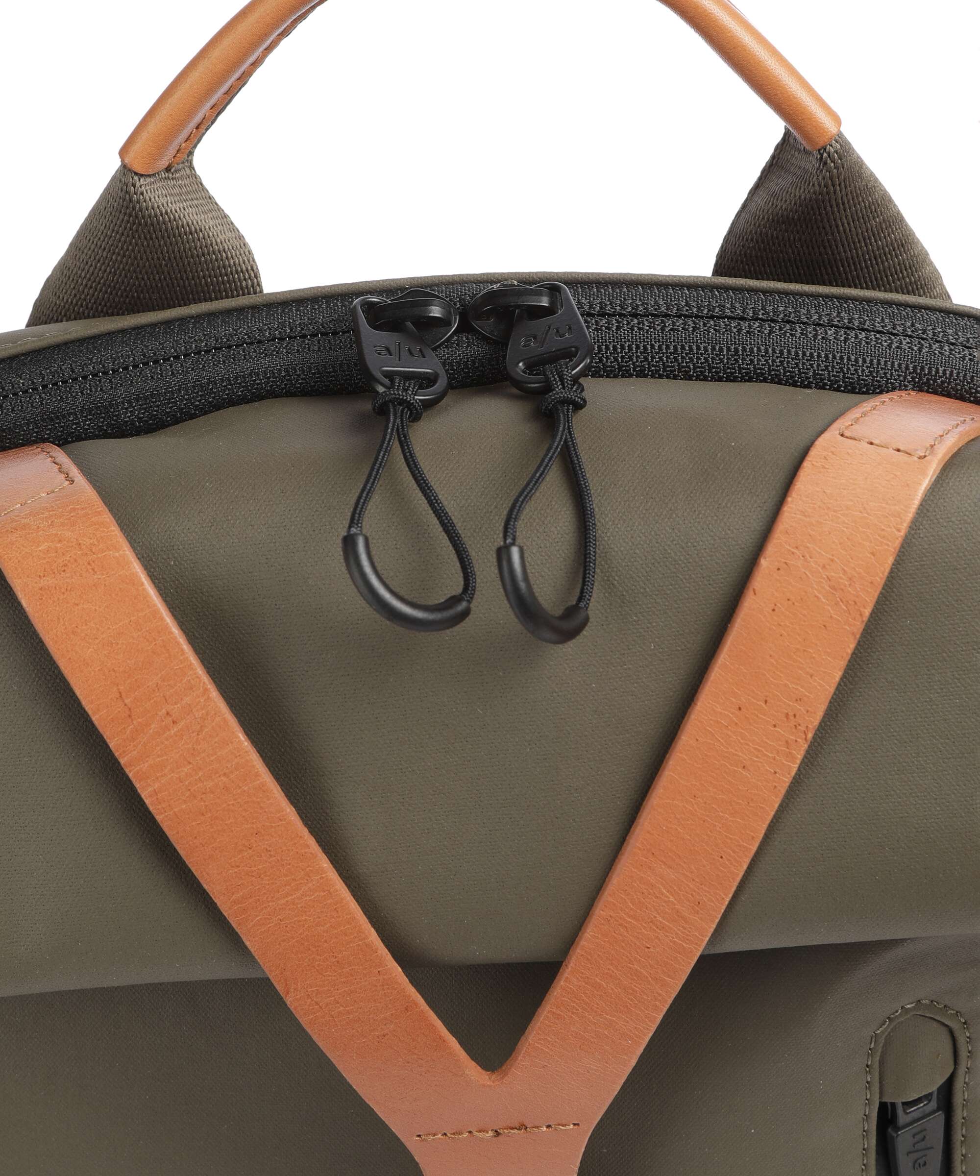 Aunts & Uncles Japan RE Tama Rolltop backpack fallen rock