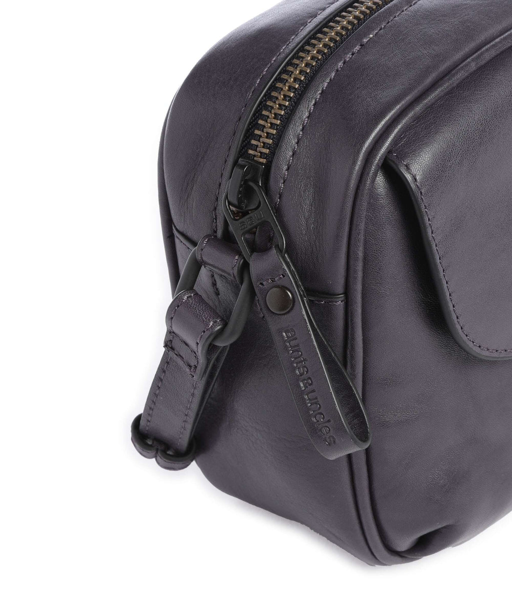 Aunts & Uncles Grandma's Luxury Club Mrs. Mint Crossbody bag velvet