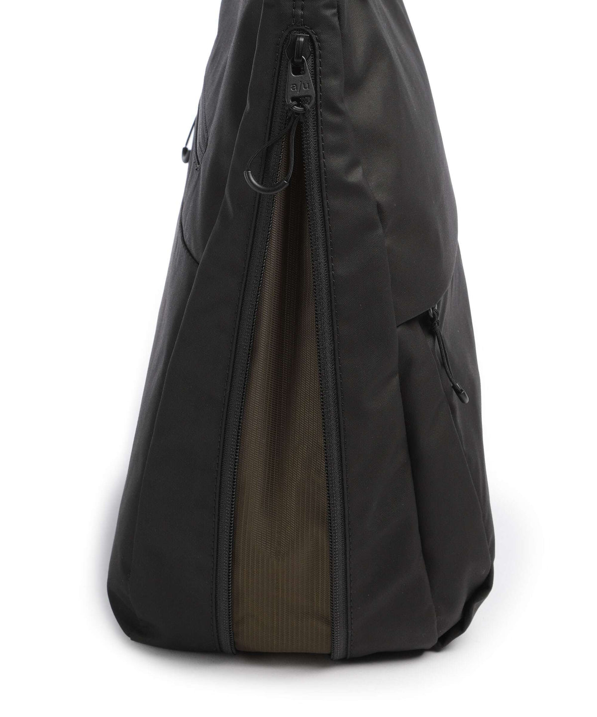 Aunts & Uncles Japan Lite Todori Hobo bag black