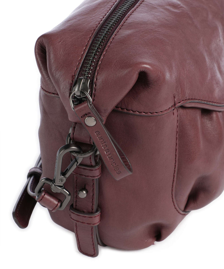 Aunts & Uncles Grandma's Luxury Club Mrs. Cannoli Crossbody bag dark cherry