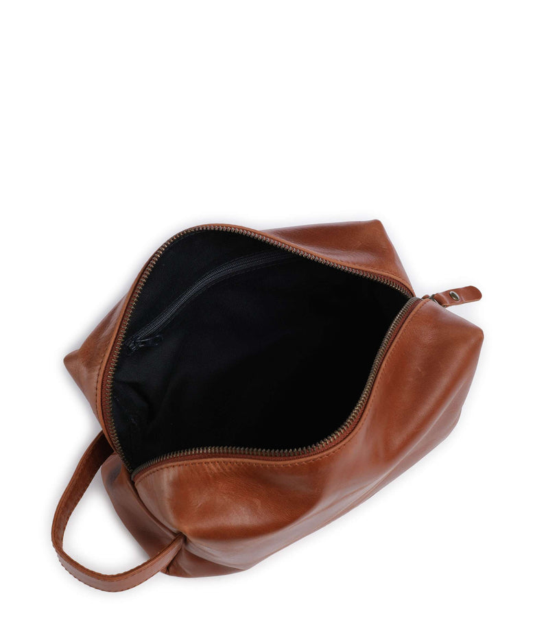 Buckle & Seam Crazy Horse Everest Toiletry bag cognac