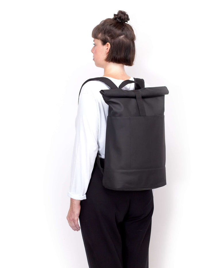 Ucon Acrobatics Lotus Hajo Medium Rolltop backpack black