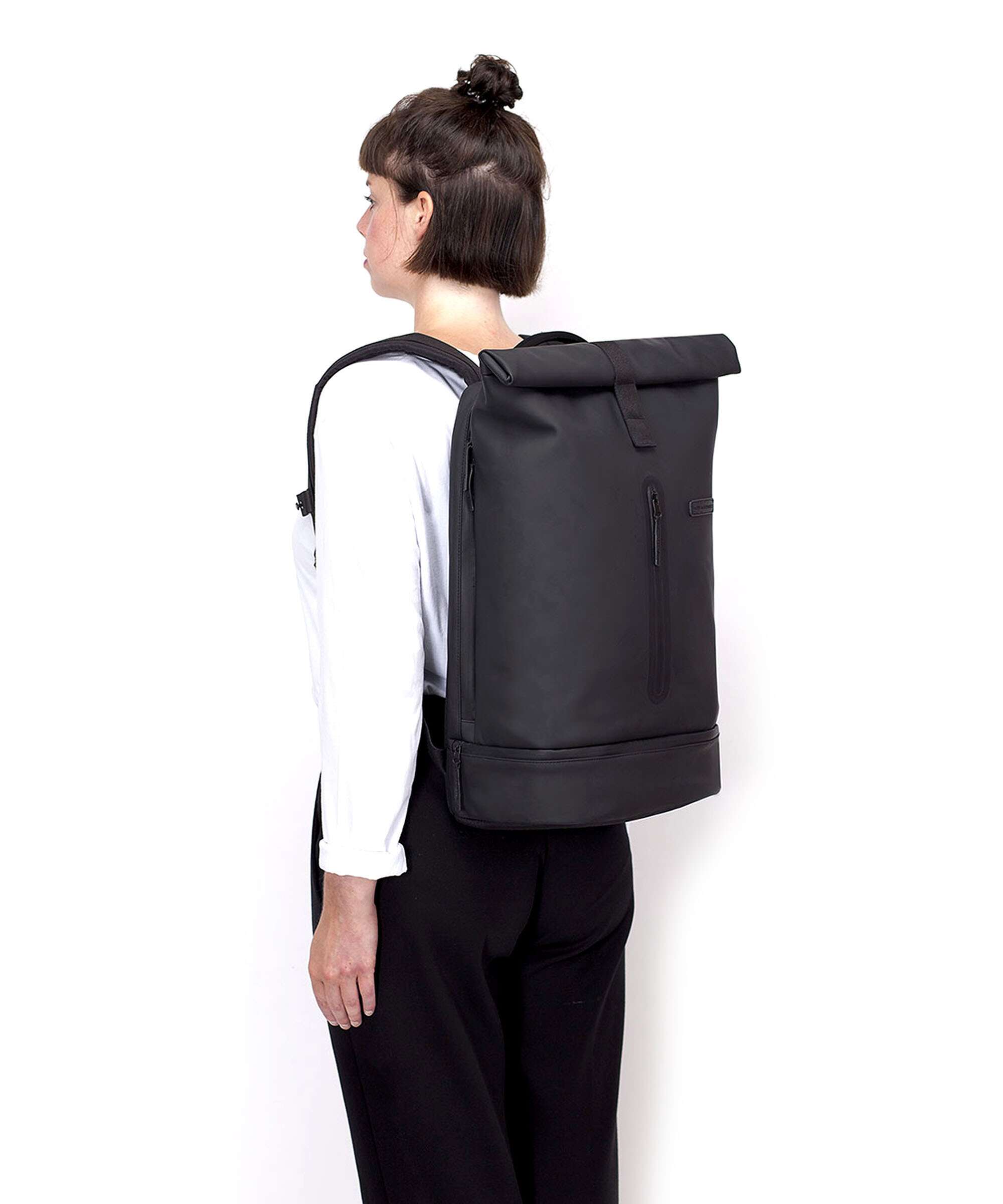 Ucon Acrobatics Lotus Hajo Pro Rolltop backpack dark navy
