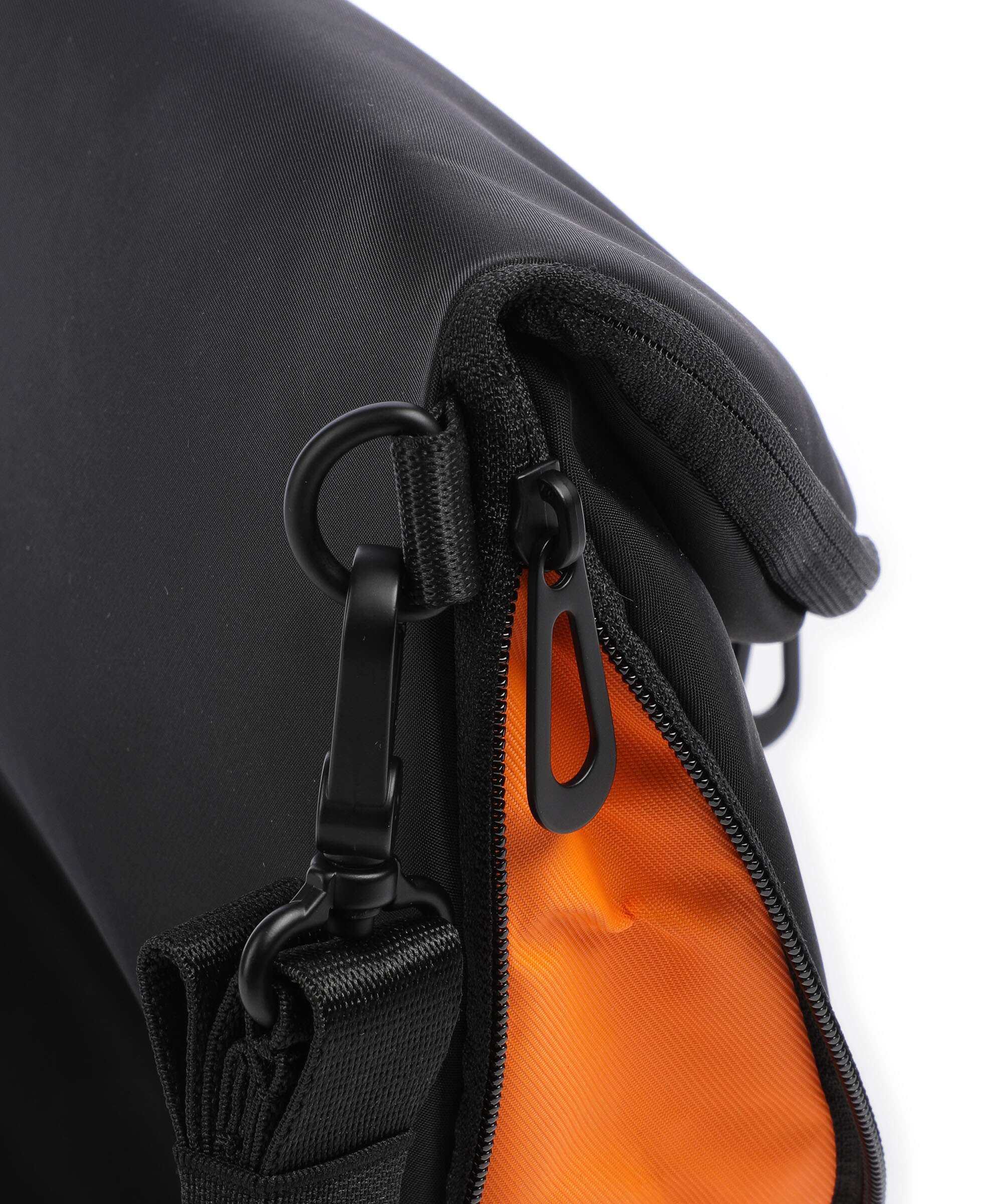 Côte&Ciel Hala S Crossbody bag black