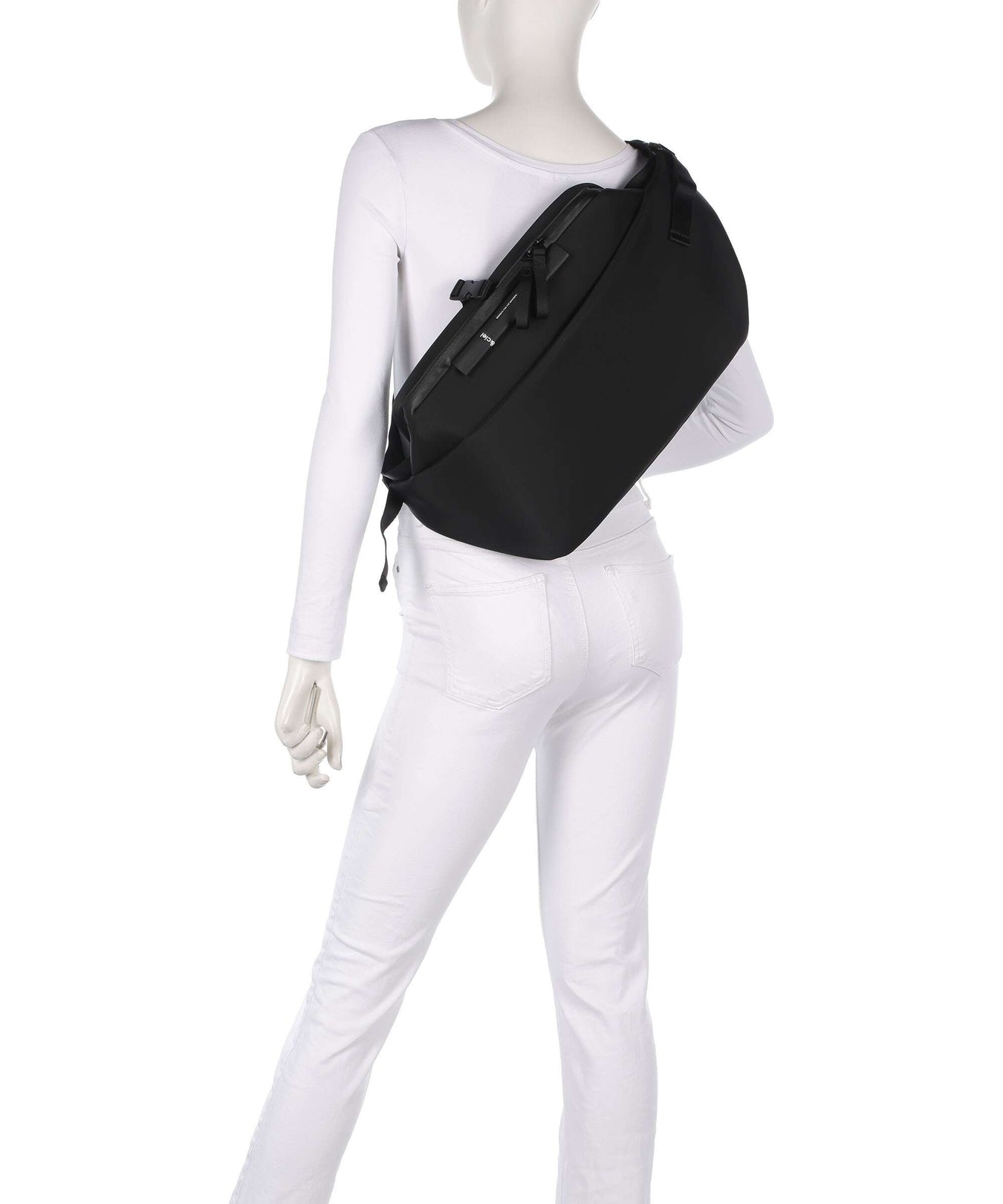 Côte&Ciel Isarau L Sling bag black