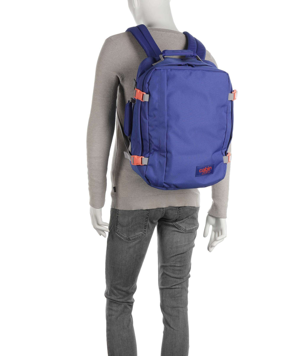 Cabin Zero Classic 36 Travel backpack sangria red 