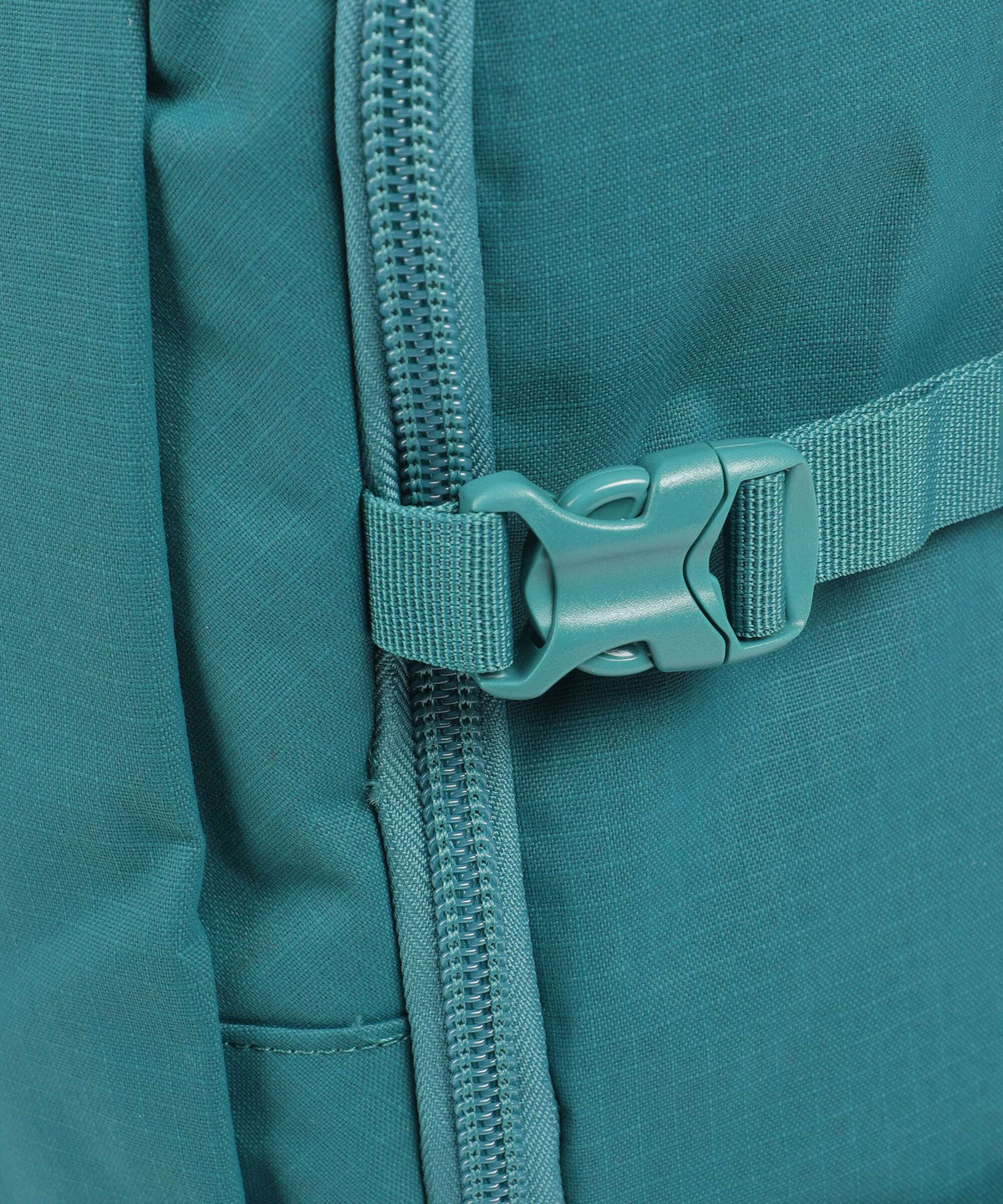 Cabin Zero ADV 32 Travel backpack dunkelgr