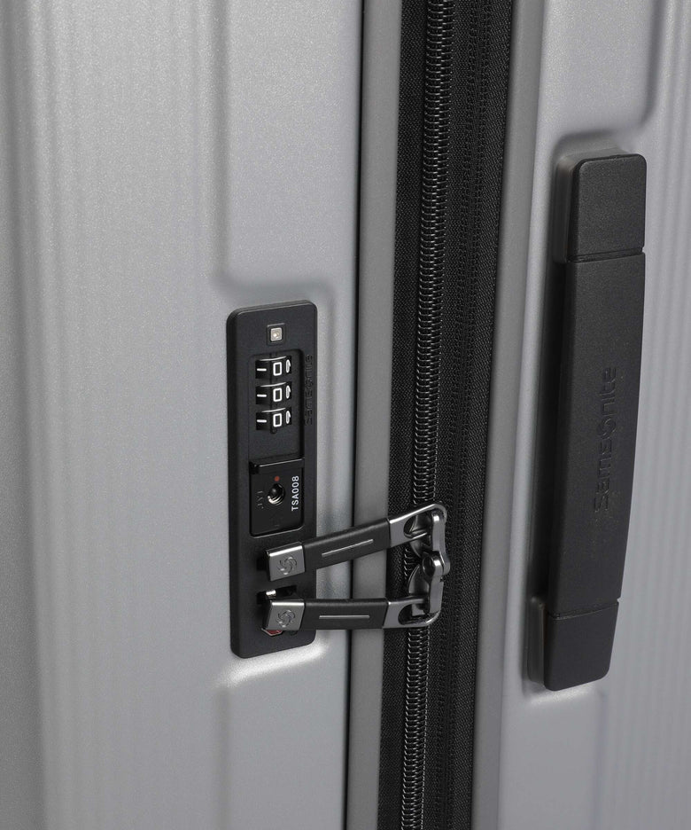 Samsonite Nuon Spinner (4 wheels) matt silver