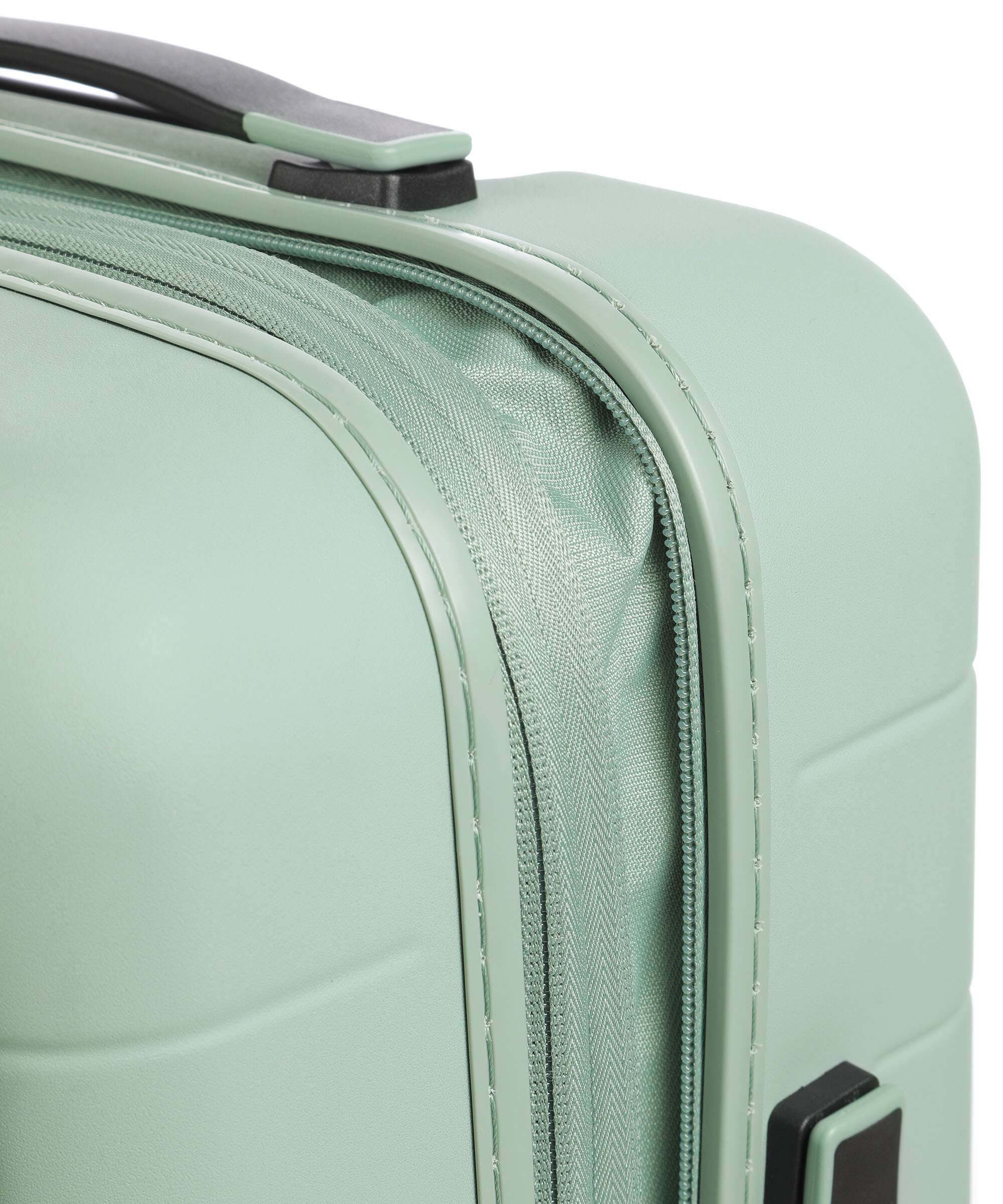 American Tourister Novastream Spinner (4 wheels) nomad green