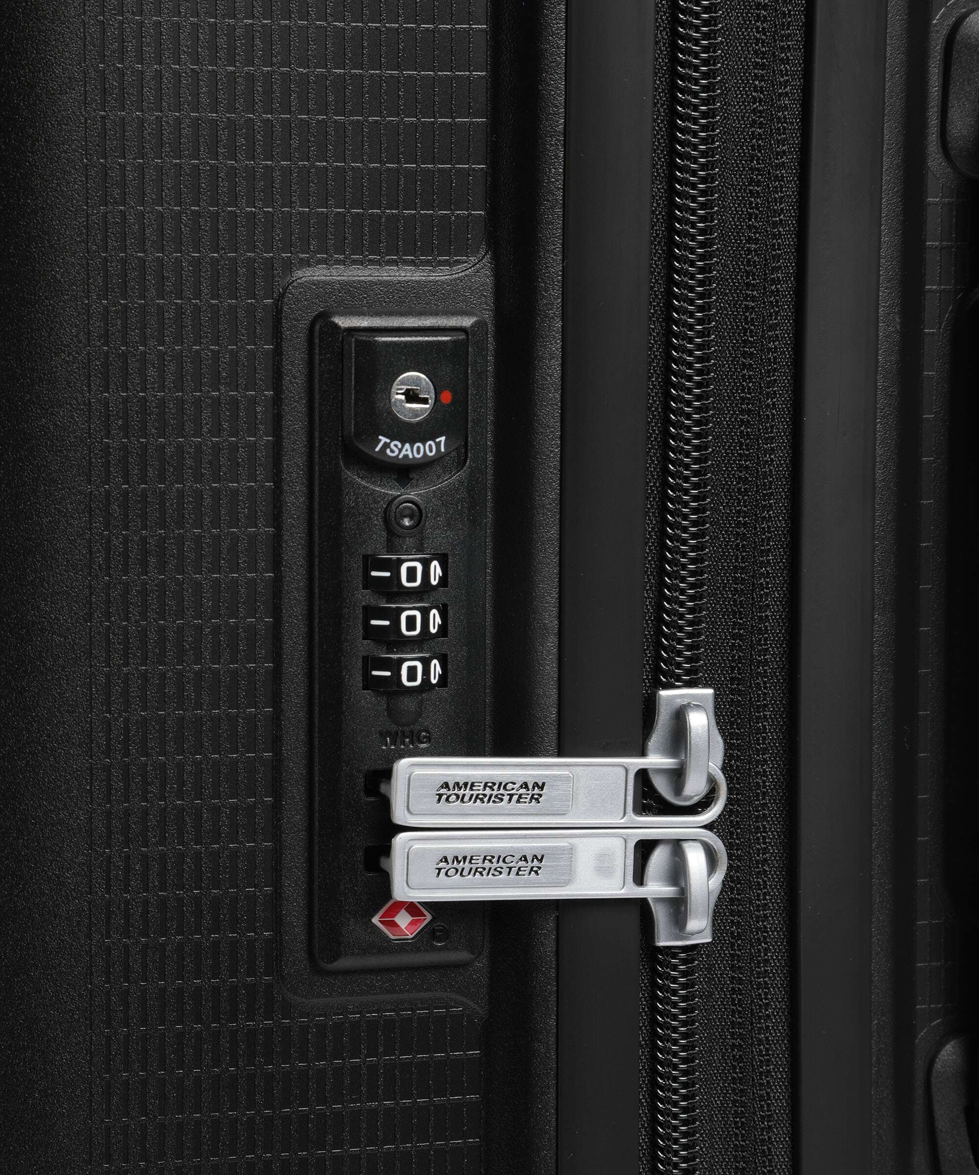 American Tourister Aerostep Spinner (4 wheels) black