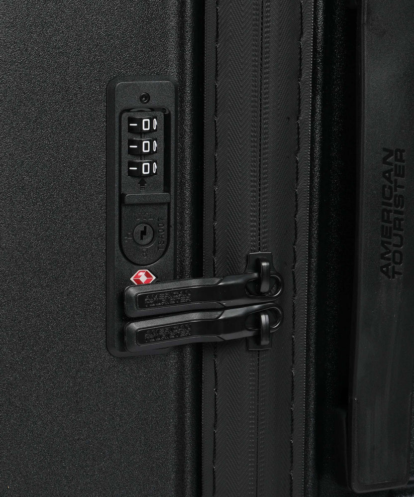 American Tourister Trailon Spinner (4 wheels) black