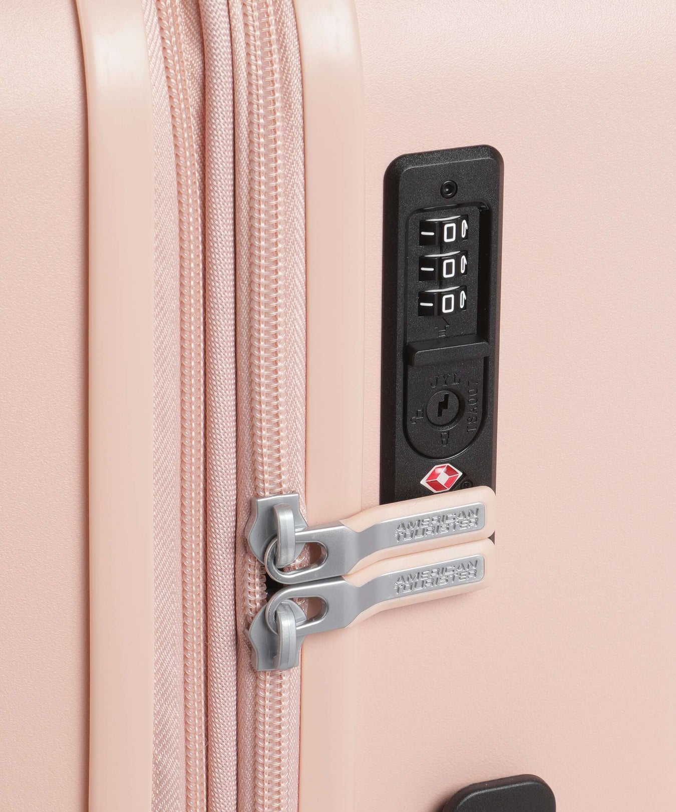 American Tourister Dynabelt Spinner (4 wheels) sandy rose