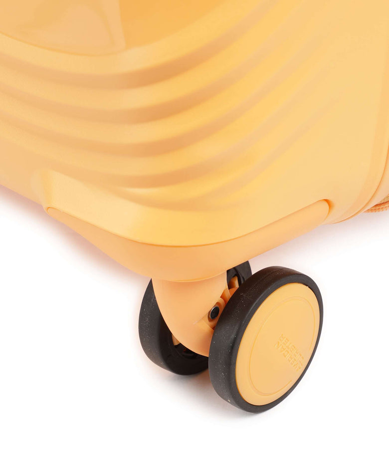 American Tourister Mickey Magic Spinner (4 wheels) mickey peachy orange