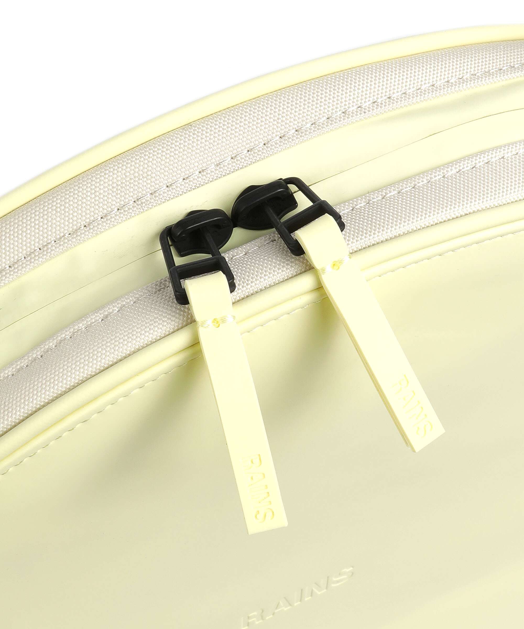 Rains Spin Tote bag straw