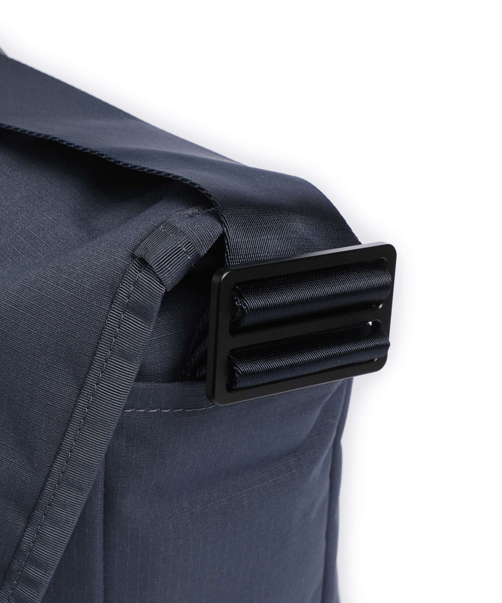 Timbuk2 Flight Classic Messenger bag granite