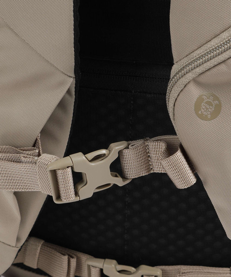 Pacsafe V 26 Backpack beige