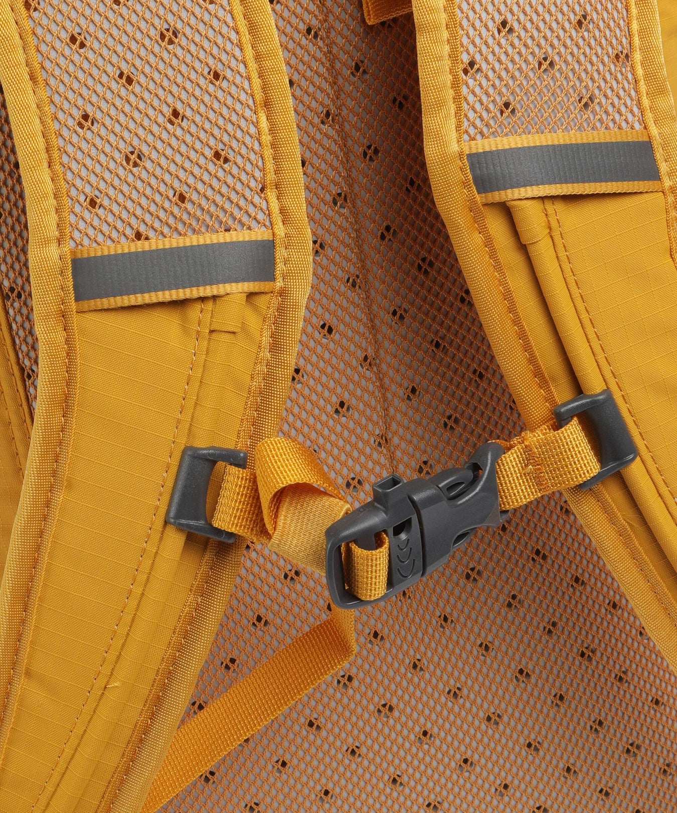 Fjällräven Abisko Soft 16 Trekking backpack mustard yellow