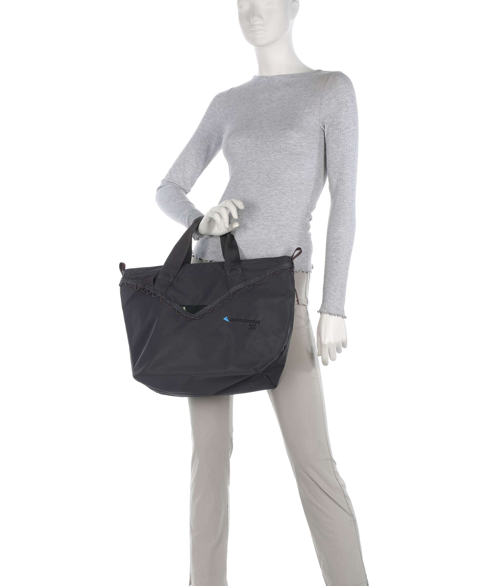 Klättermusen Bor 13L Tote bag raven