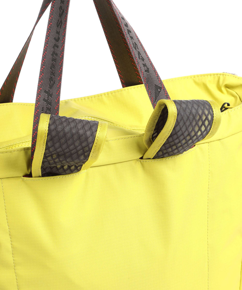 Klättermusen Retina Backpack bag pine sprout