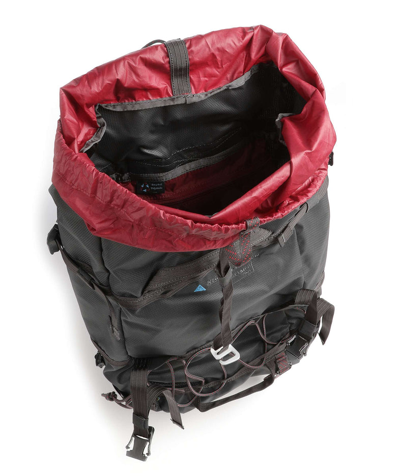 Klättermusen Bergelmer 30 Hiking backpack raven