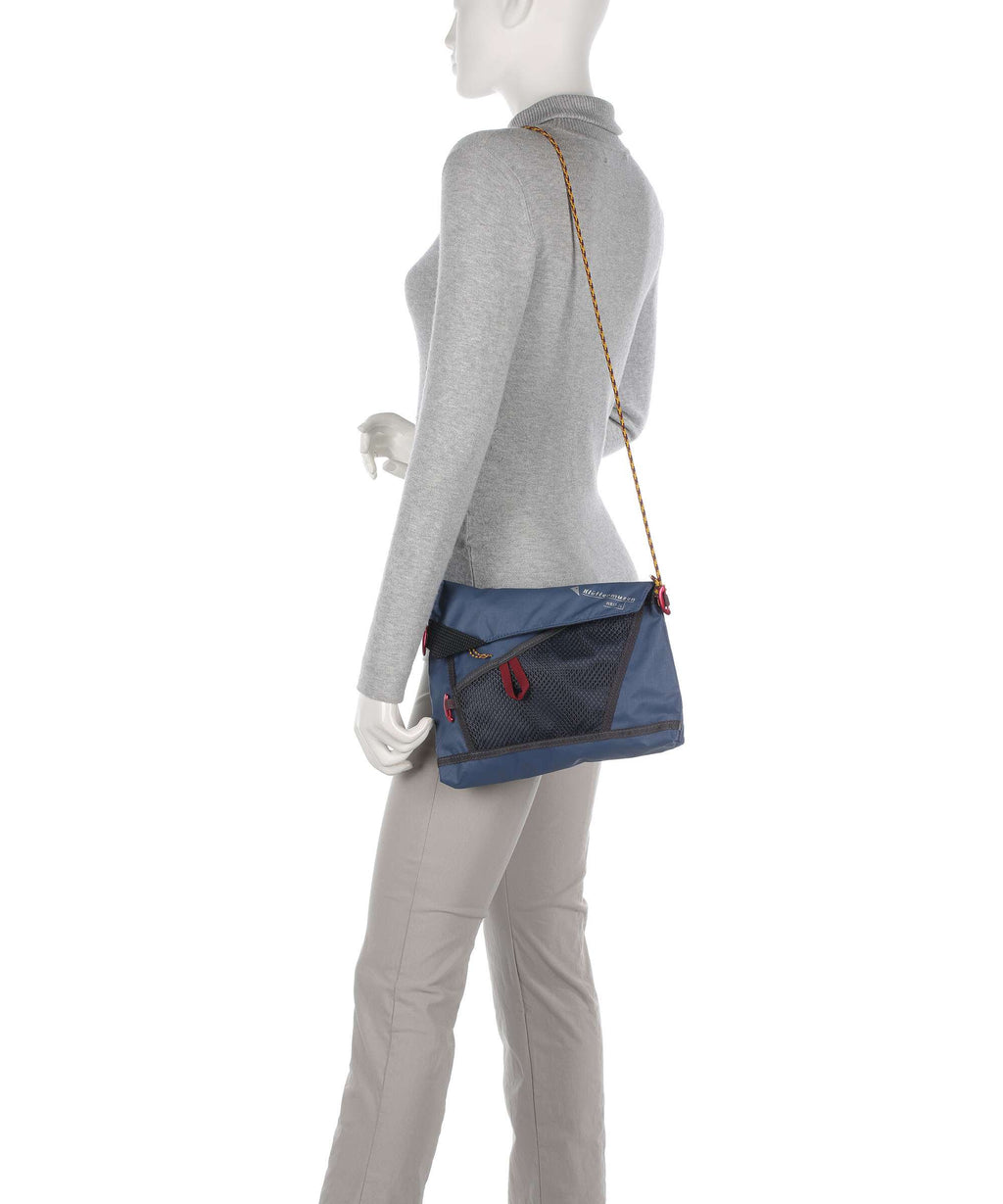 Klättermusen Hrid Shoulder bag Monkshood Blue