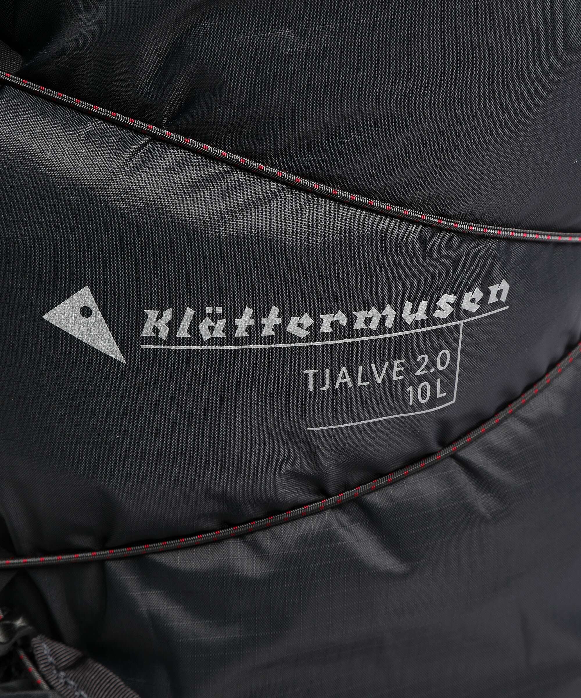 Klättermusen Tjalve 2.0 10 Backpack raven