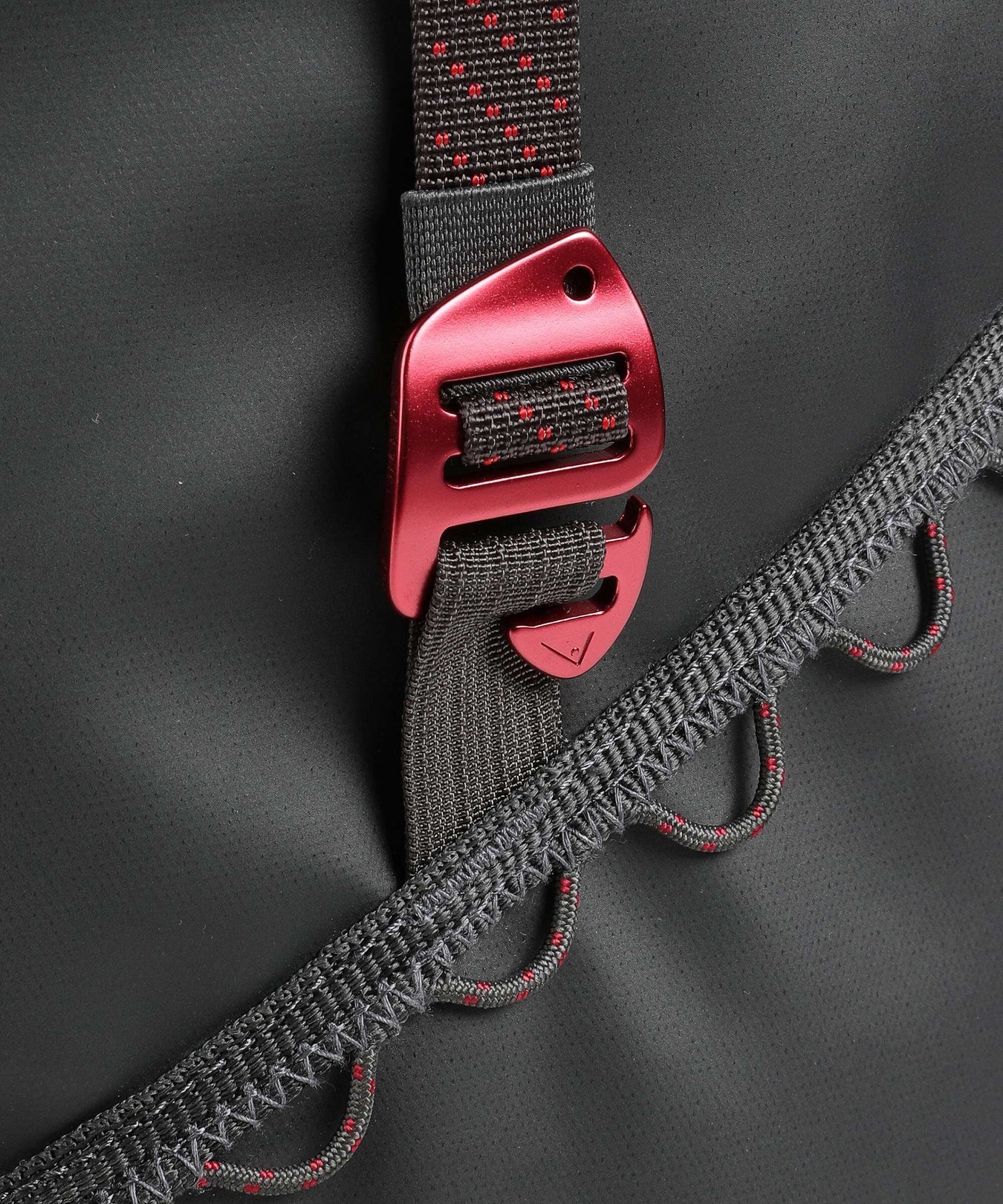 Klättermusen Ydalir 40L Weekend bag raven