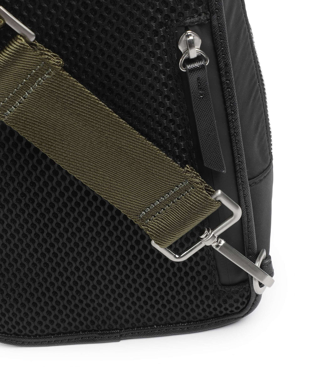 Guess Berlin Sling bag black