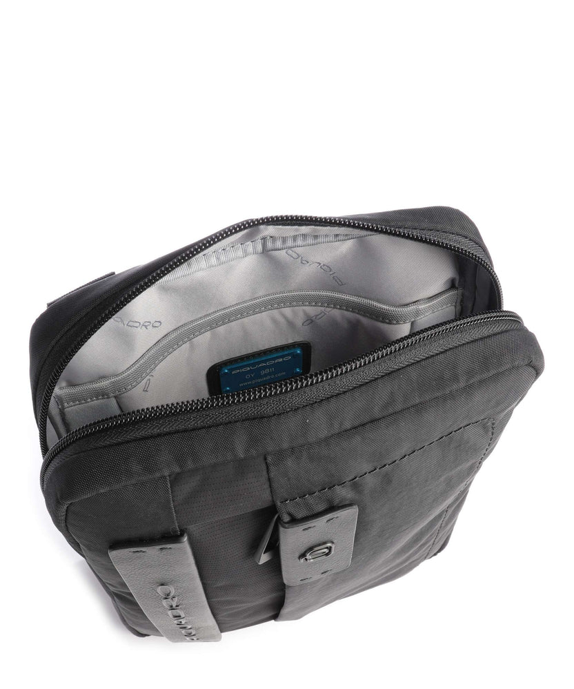 Piquadro AKRON Crossbody bag black