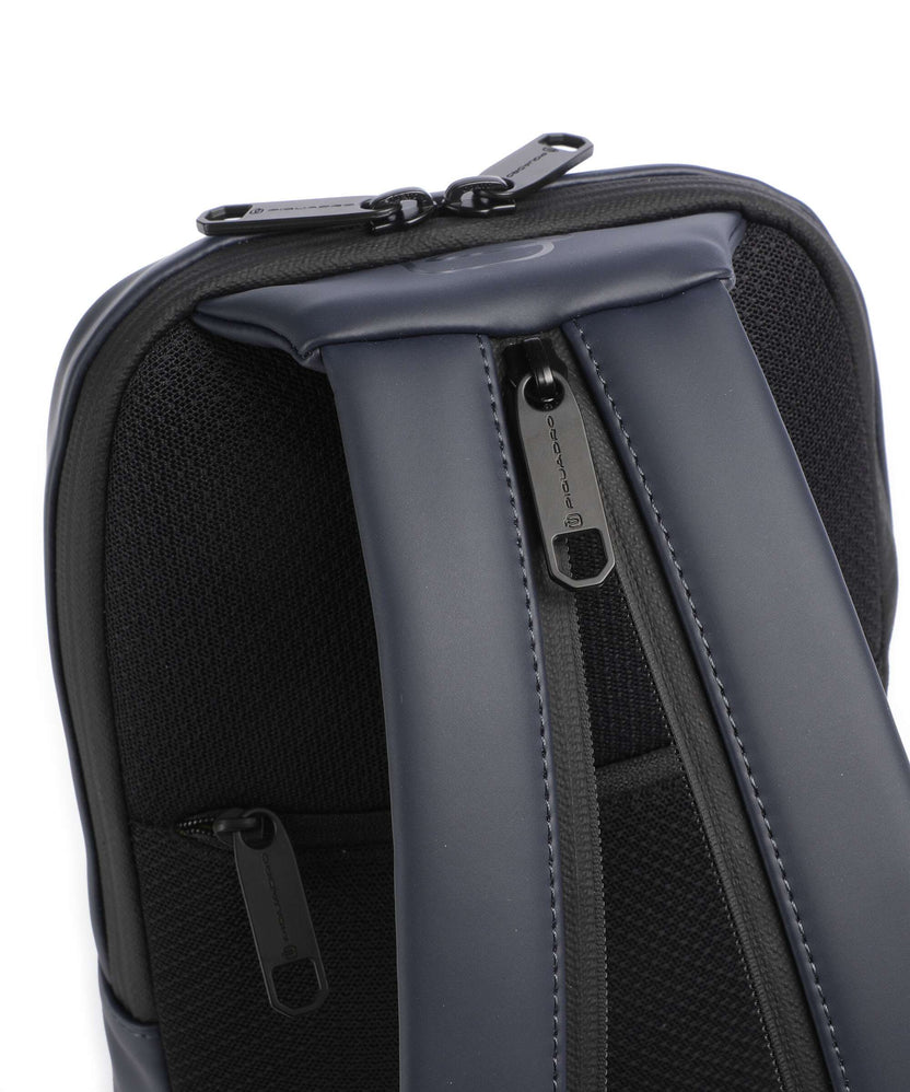 Piquadro C2OW Sling bag blu