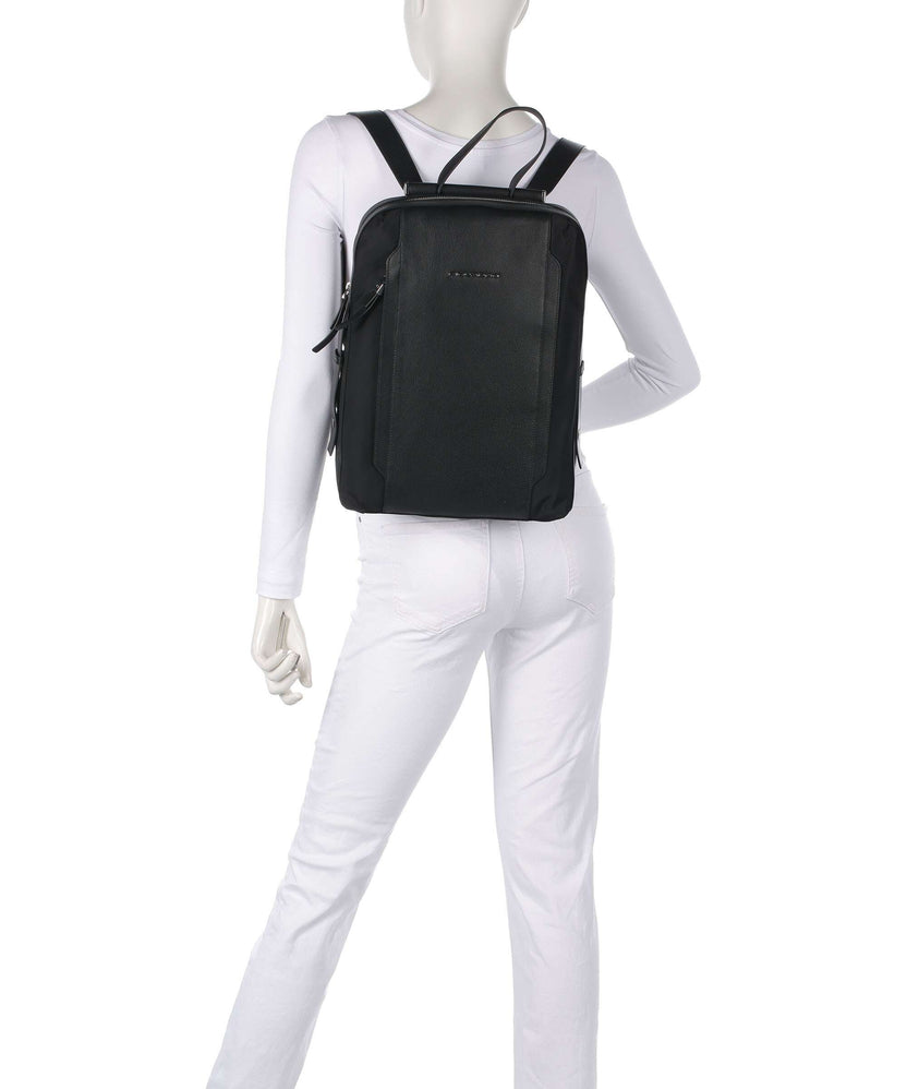 Piquadro W92T Backpack black