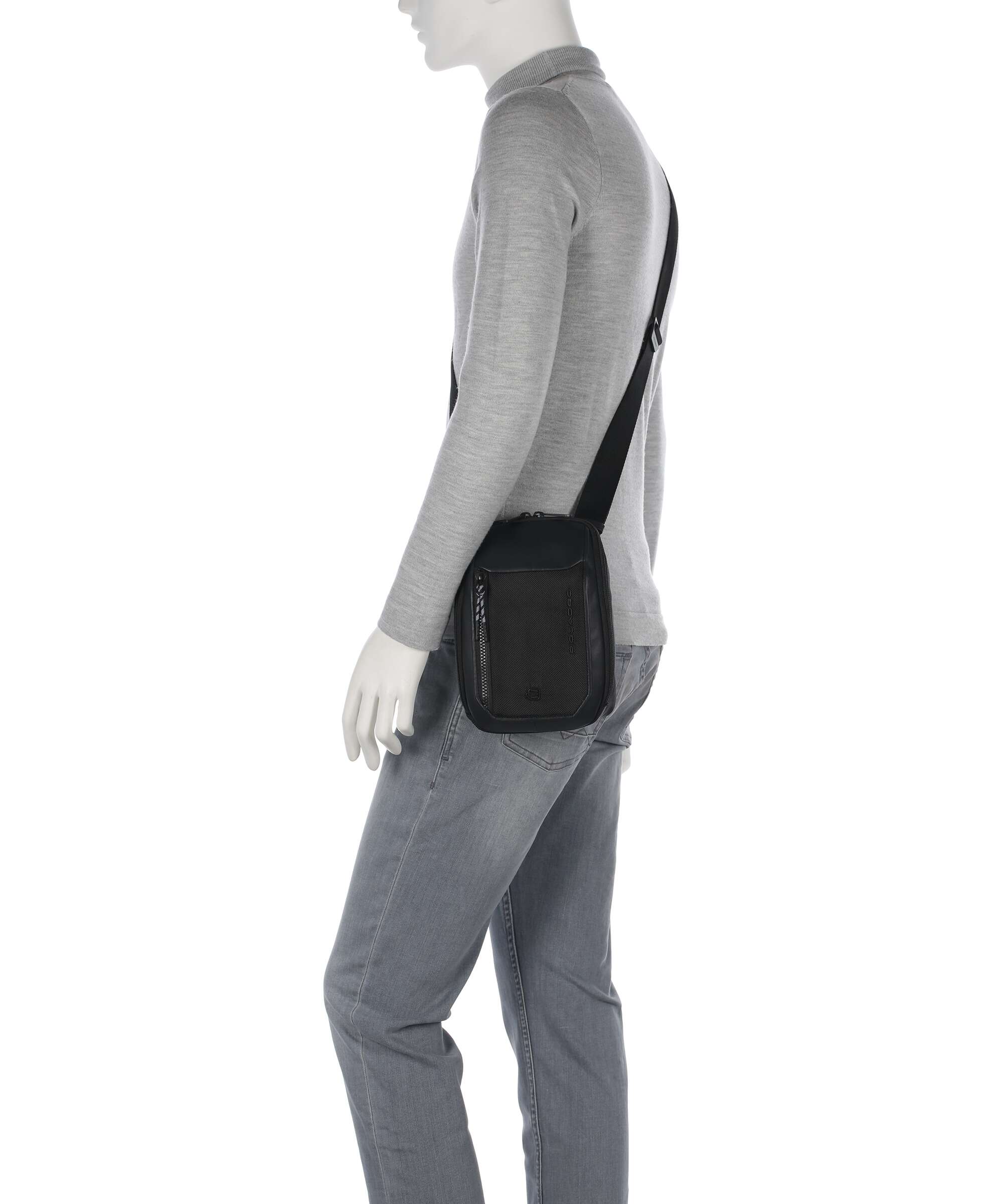 Piquadro Lyss Crossbody bag black